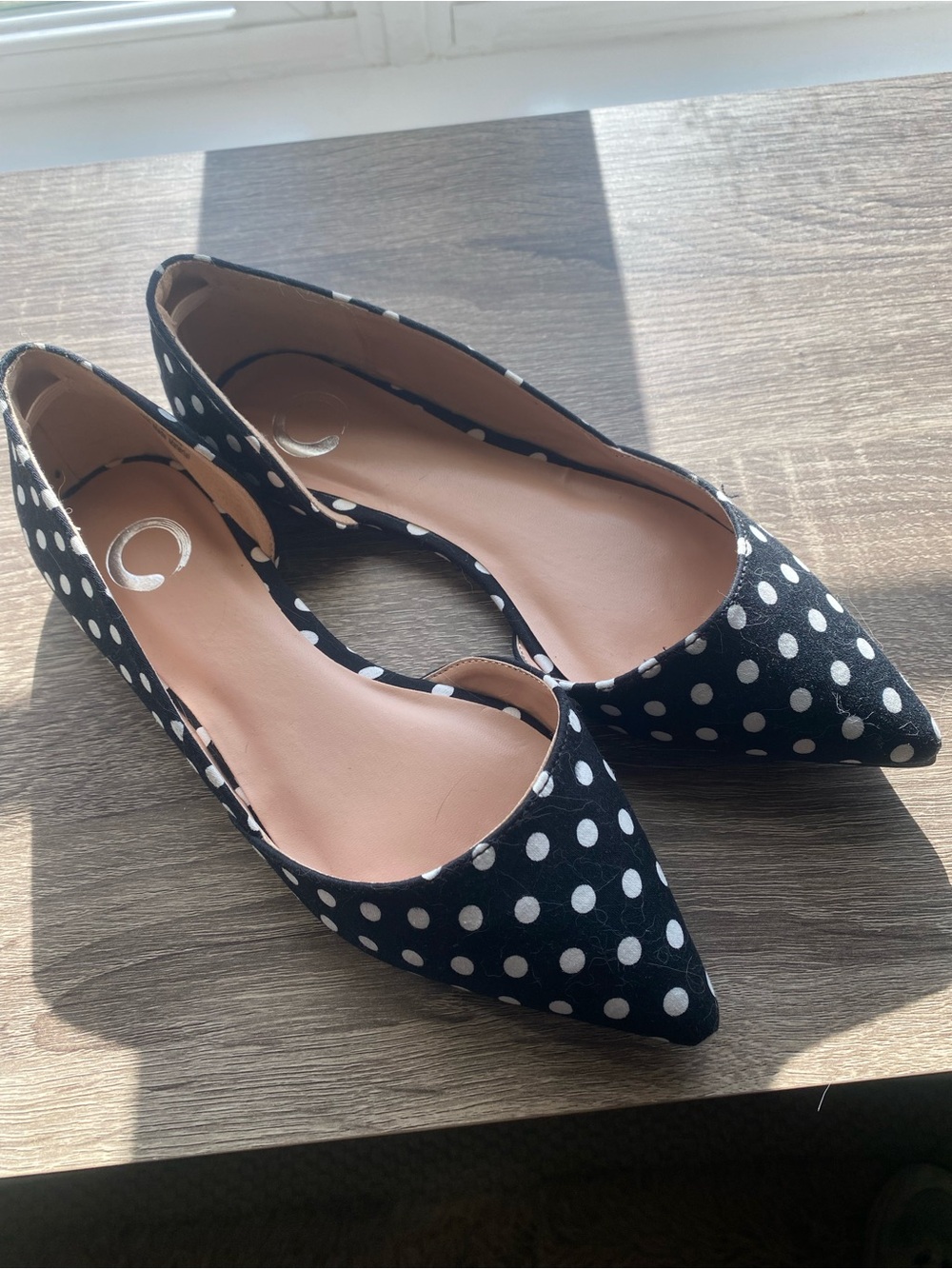 Black Polka Dot Pointed Toe Women's Flats